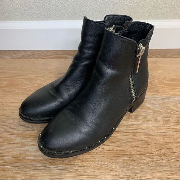 Steve Madden Lanna Black Leather Studded Ankle Boots - Picture 3 of 14